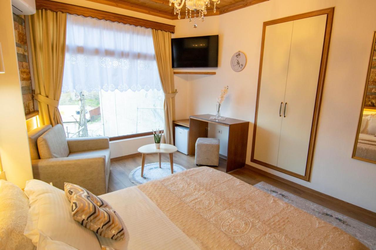 Te Kalaja Rooms จีโรคาสเตอร์ ภายนอก รูปภาพ
